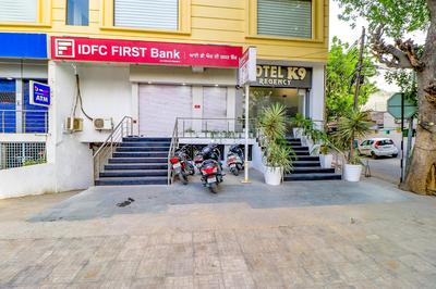 FabHotel Prime K9 Regency