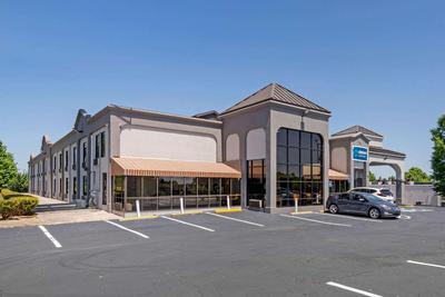 Clarion Pointe McDonough, Billede 2