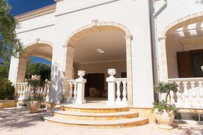 Villa Tonia