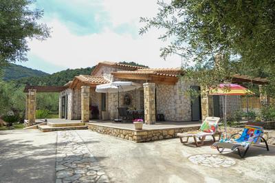 Villa Lobos (Labrini)