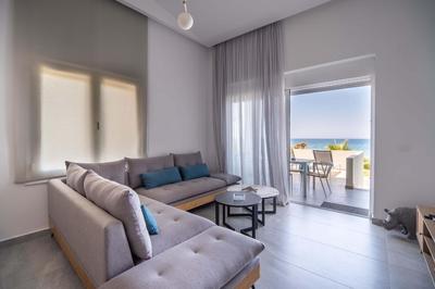 Isalos Seafront Villa I Sea fragrance