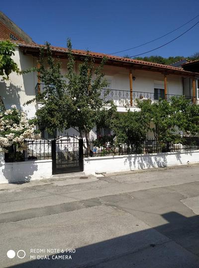 Chrysanty's tea house