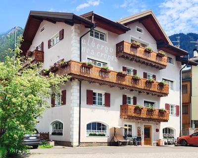 Hotel Nès Crépes