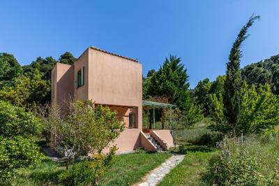 Myrto's House at Agnontas
