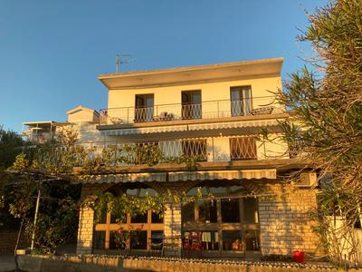 Rooms 22 - Beachfront