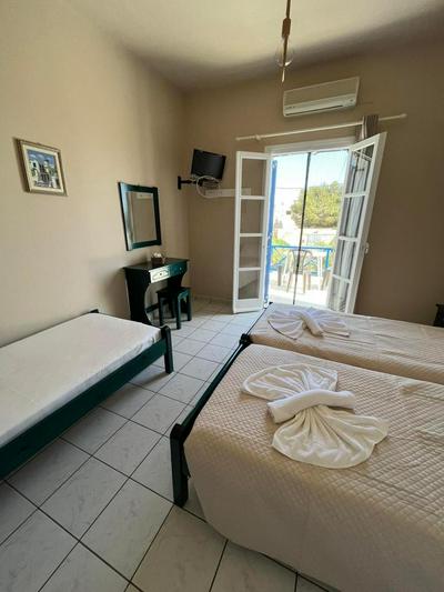 Ammos Cozy Rooms