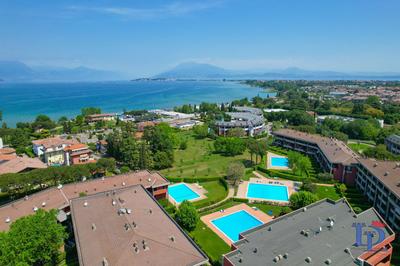 Dolce vita with Garden and Pools DesenzanoLoft Official Partner Homes & Villas by Marriott Bonvoy