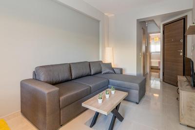 Cozy Apt. 2min from metro