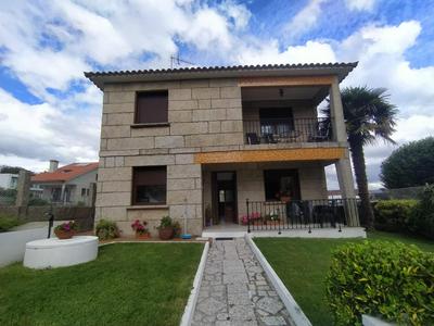 apartamento rua dos Castiñeiros planta baja