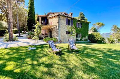 La Panoramica Gubbio - Maison de Charme - Casette e appartamenti self catering per vacanze meravigliose!