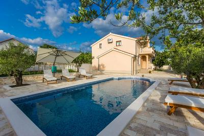 Villa Tina