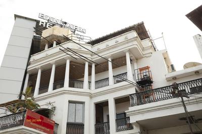 The Leef Inn 500ms from Nakki Lake