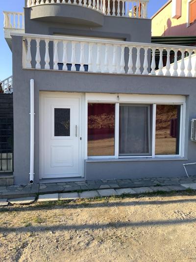 SUNNY STUDIO IRAKLITSA