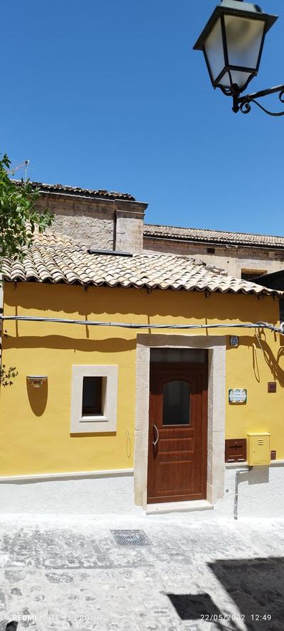 A casa ra cummari