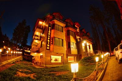 Hotel Pine Spring Gulmarg