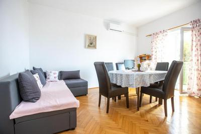 Apartments Skeva