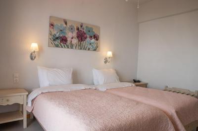 Marabou Hotel Chorefto