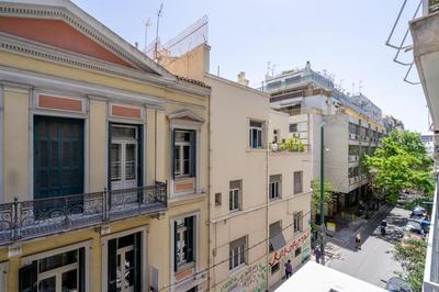 Charming and renovated flat in the heart of Athens