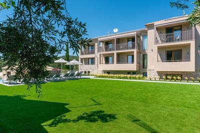 Neoma Luxury Residence - Adults Only