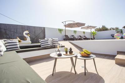 Platanos House