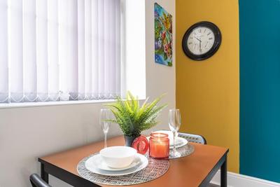 Jesouth 1 BedRM Exquisite Suite Dazzling Chic City Centre