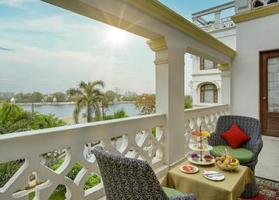 Brahma Niwas - Luxury Lake View Hotel with Infinity Pool, Udaipur
