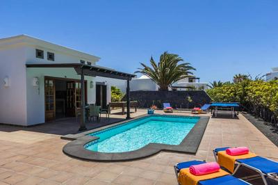 Villa Victoria Luz by Villa Plus