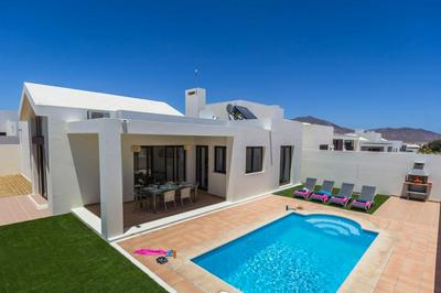 Villa Estrella by Villa Plus