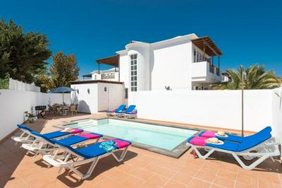 Villa Helena by Villa Plus