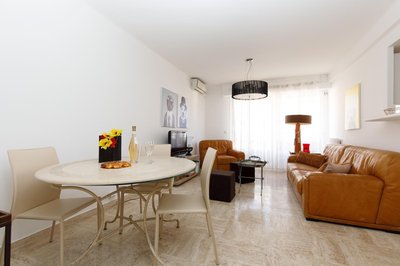 Spacious LUXURY APARTMENT NEXT TO CROISETTE