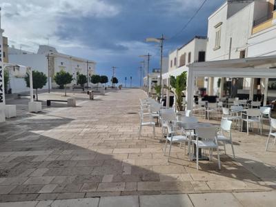 Villetta indipendente in villaggio a 2 passi dal mare