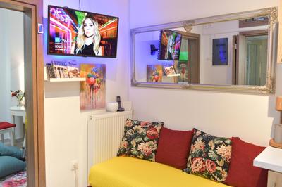 Asklipiou New Smart Mondern Central Studio