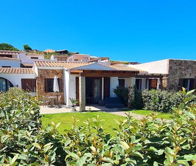 Villa vista pineta - 90 mt dalla spiaggia