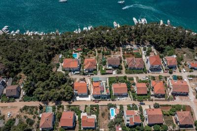 House Oliva with private pool and large garden