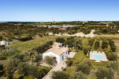 Villa Marzallo by Villa Plus
