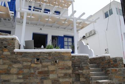 Sea and Sun beach house at Platis Gialos