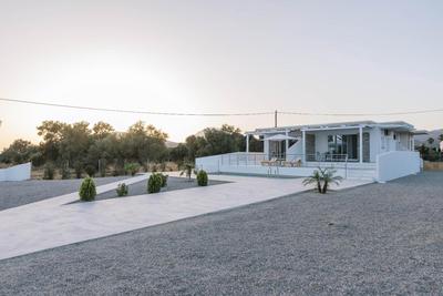 ANASTASIA'S Luxury Homes