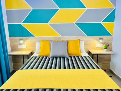 DORI ROOMS - Hostal