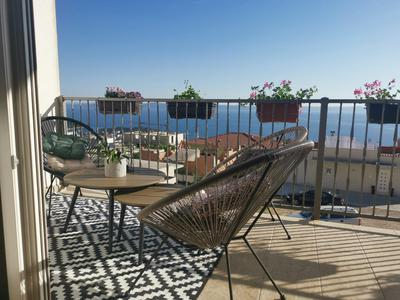 Sunrise apartment