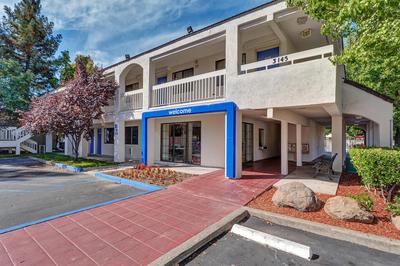 Super 8 by Wyndham Santa Rosa North, Foto 2