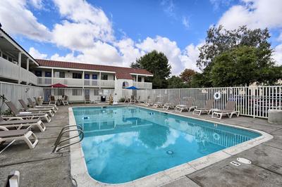 Super 8 by Wyndham Petaluma, Billede 2