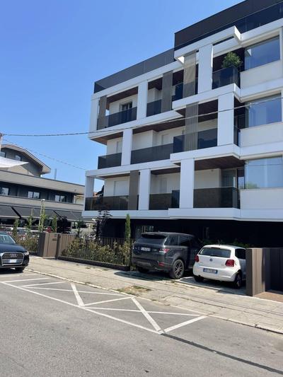 Cortemaggiore 4D Luxury-Flexrent Abissinia