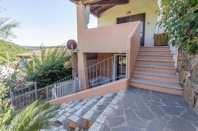 Villa Oasis of Peace - A few minutes by car to the Beach