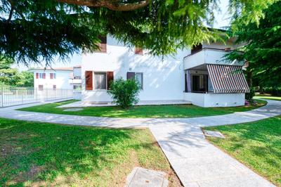 Wolf House - Peschiera Holiday - Jacuzzi Privata