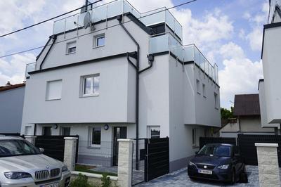 DM Apartment