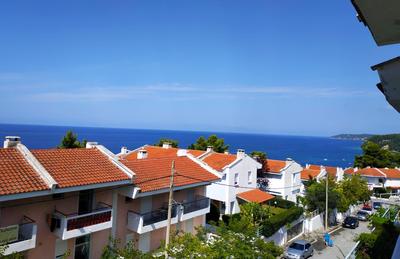 Heaven's door- Siviri maisonette