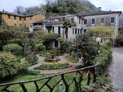 Le ortensie di Villa Vittoria nel verde a pochi minuti di auto dalle spiagge