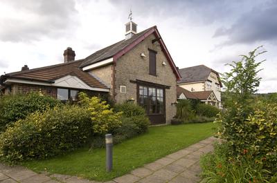 Premier Inn Caerphilly Crossways