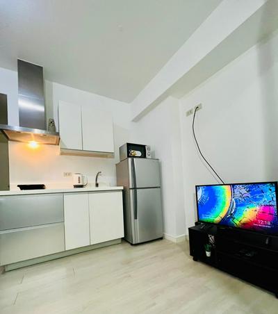 Azure Blue Wave 1BR w/ Postpaid WIFI & Cable MIAMI