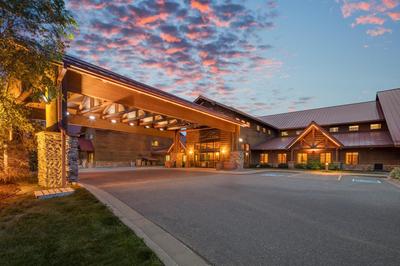 bantr Grand Hotel Wausau - Rothschild